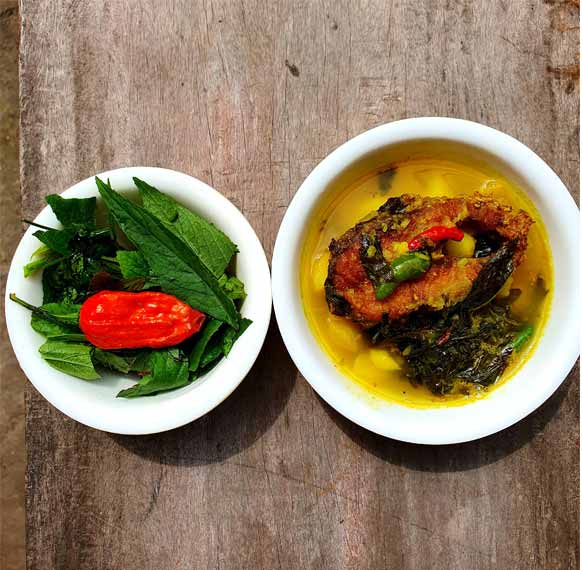 Asaam Tribal Dish | Red sorrel leaf fish curry