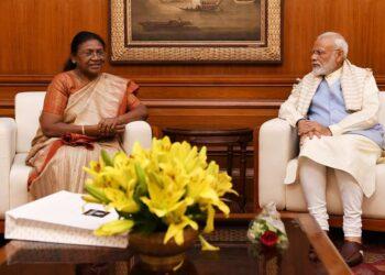 President Droupadi Murmu, Former Jharkhand Governor Draupadi Murmu with Prime Minister Narendra Modi
