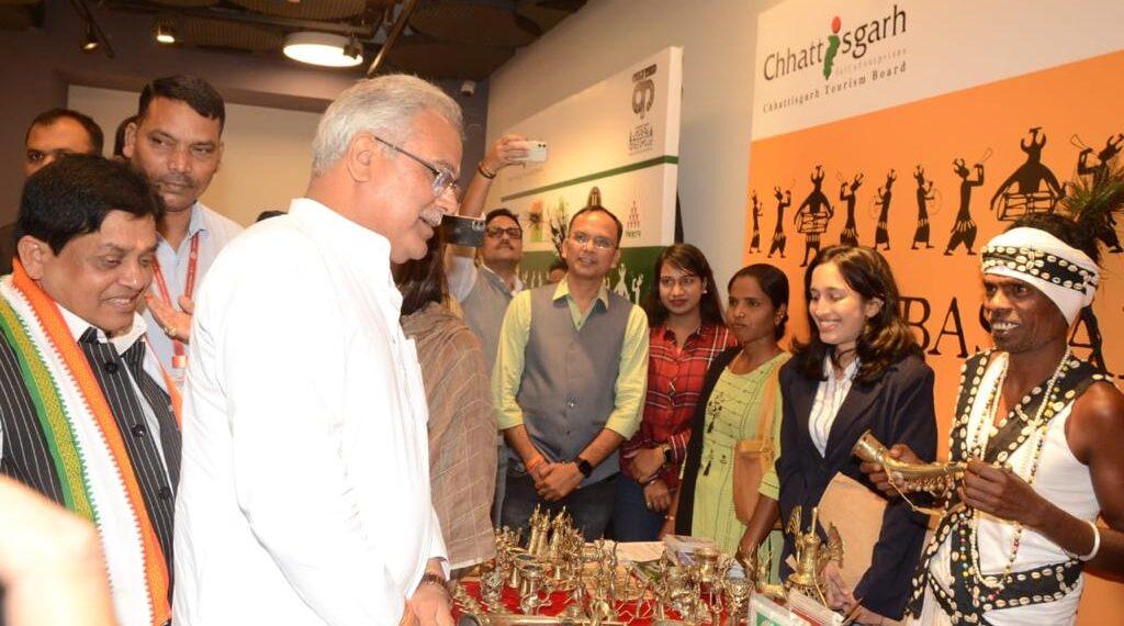 The Indian Tribal News | Chhattisgarh CM Bhupesh Bhagel At The Tribal Festival