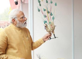 Aadi Mahotsav - PM At A Stall in Aadi Mahotsav