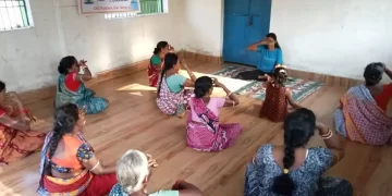 Tribal Yoga Teacher | Mamata teaching yogasana