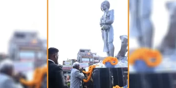 New Chief Minister Champai Soren Paying Floral Tribute To Tribal Icon Birsa Munda | The Indian Tribal