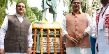 भगवान बिरसा मुंडा की प्रतिमा पर माल्यार्पण | the Indian Tribal